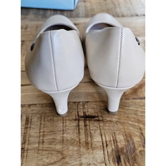 LifeStride Parigi Women's High Heel Pumps Almond Milk Size 7 M - Picture 8 of 11
